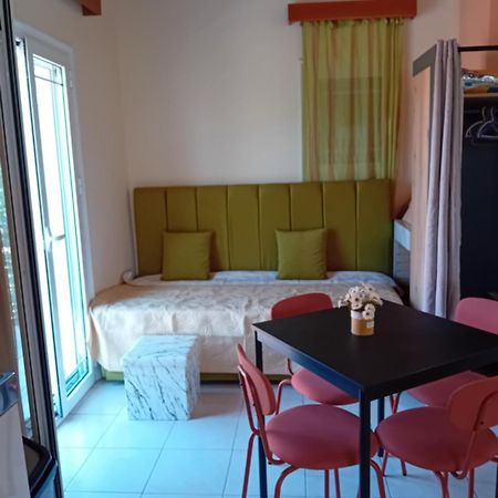 Paleros Valta'S Room מראה חיצוני תמונה