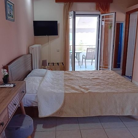 Paleros Valta'S Room מראה חיצוני תמונה
